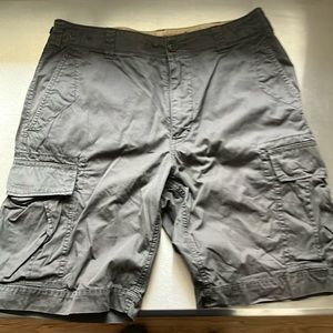 J. Crew Men’s Cargo Shorts • 31” waist • Grey